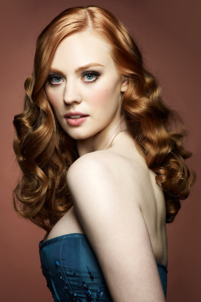 Deborah Ann Woll Celebrity Guest at Pop Con YXE